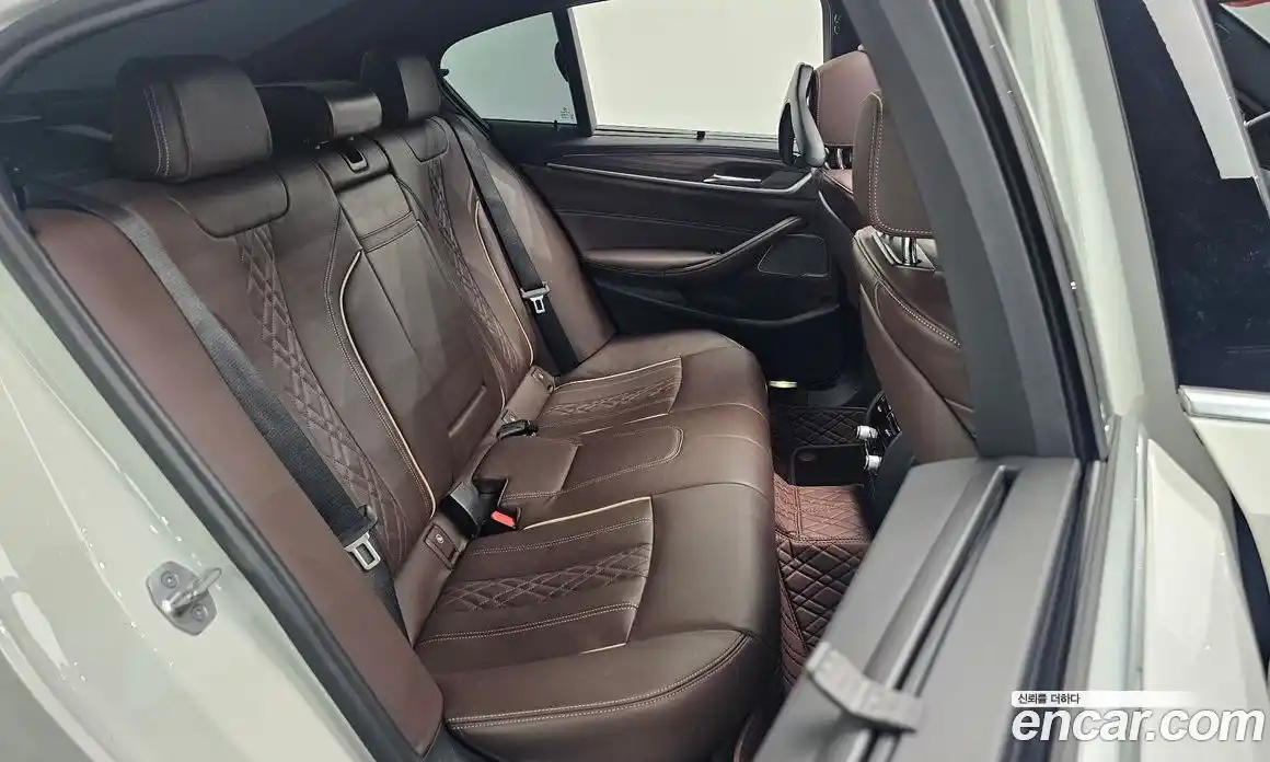 BMW 5 серия 2020 2.0 автомат (гидро), фото 16