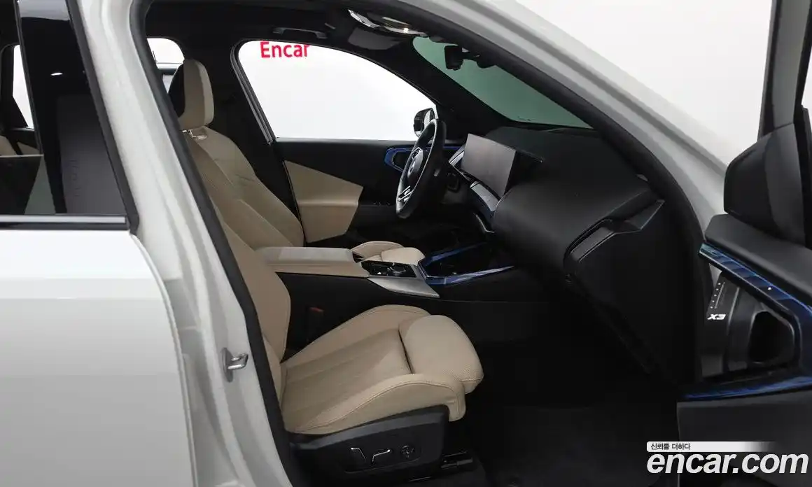 BMW X3 2025 2.0 автомат (гидро), фото 16