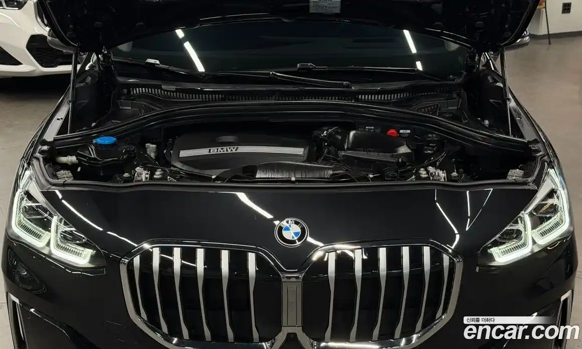 BMW 2 серия 2023 2.0 автомат (гидро), фото 6
