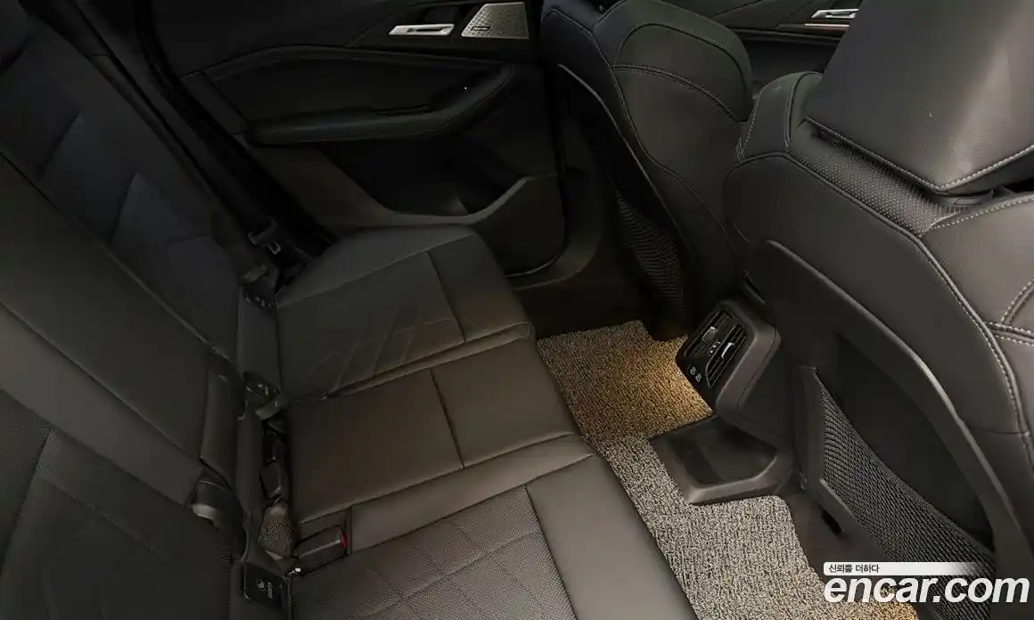 BMW 2 серия 2023 2.0 автомат (гидро), фото 10