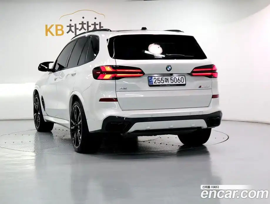 BMW X5 2024 4.4 автомат (гидро), фото 4