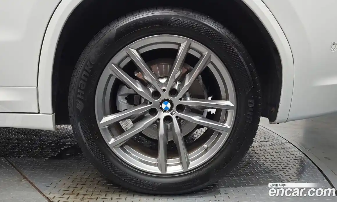 BMW X3 2021 2.0 автомат (гидро), фото 6