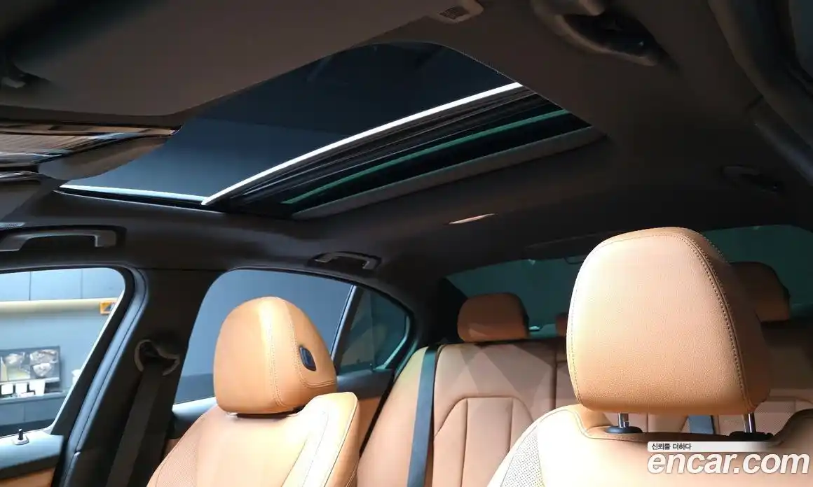 BMW 3 серия 2023 2.0 автомат (гидро), фото 19