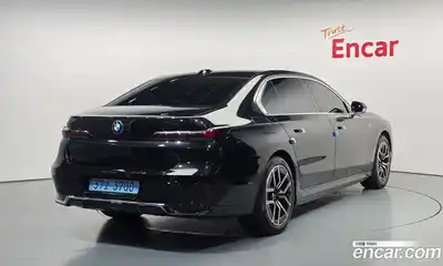 BMW i7 2024 0.3 автомат (гидро), миниатюра 2