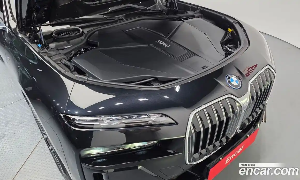 BMW i7 2024 0.3 автомат (гидро), фото 6