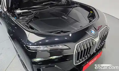 BMW i7 2024 0.3 автомат (гидро), миниатюра 6