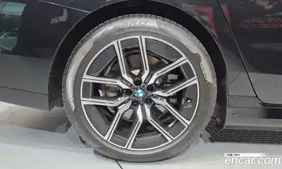 BMW i7 2024 0.3 автомат (гидро), миниатюра 7