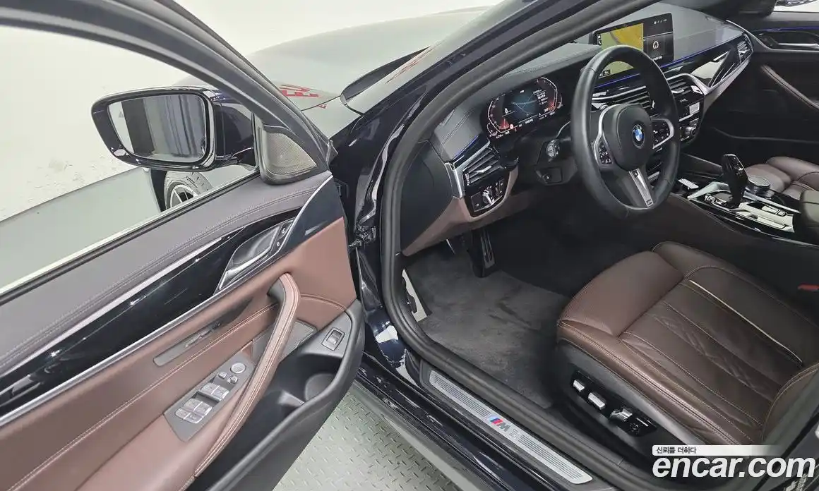 BMW 5 серия 2023 2.0 автомат (гидро), фото 13