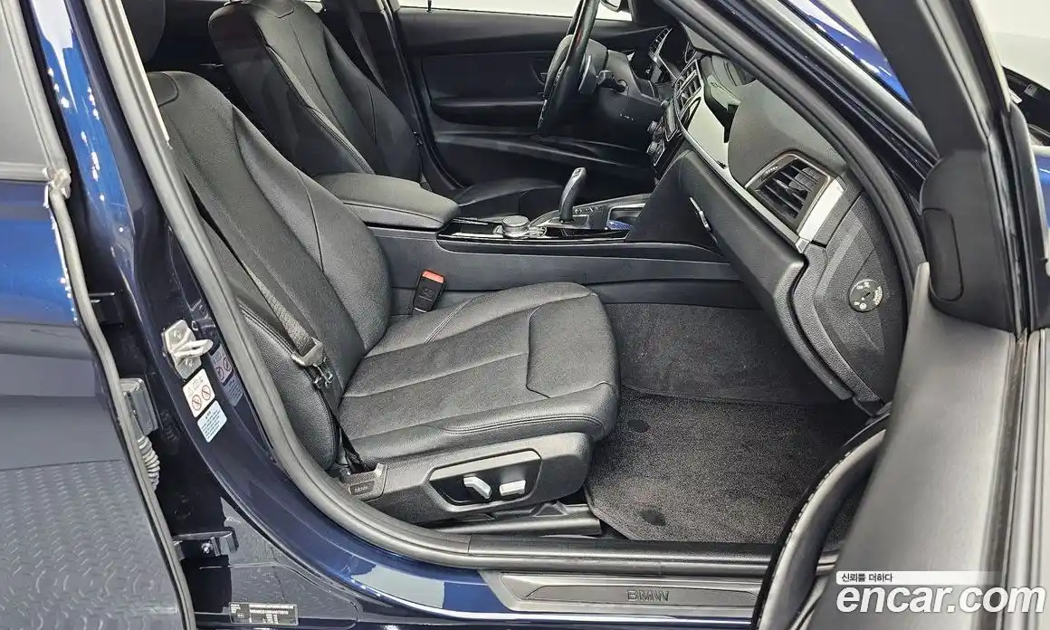 BMW 3 серия 2017 2.0 автомат (гидро), фото 16