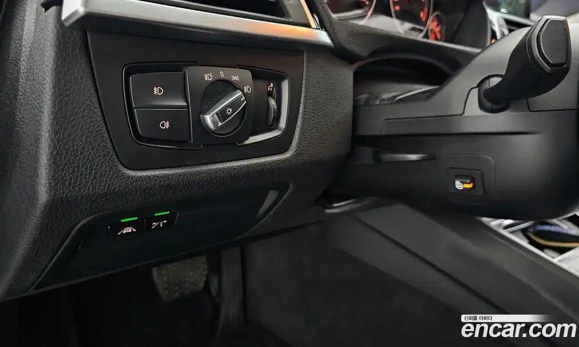 BMW 3 серия 2017 2.0 автомат (гидро), фото 25