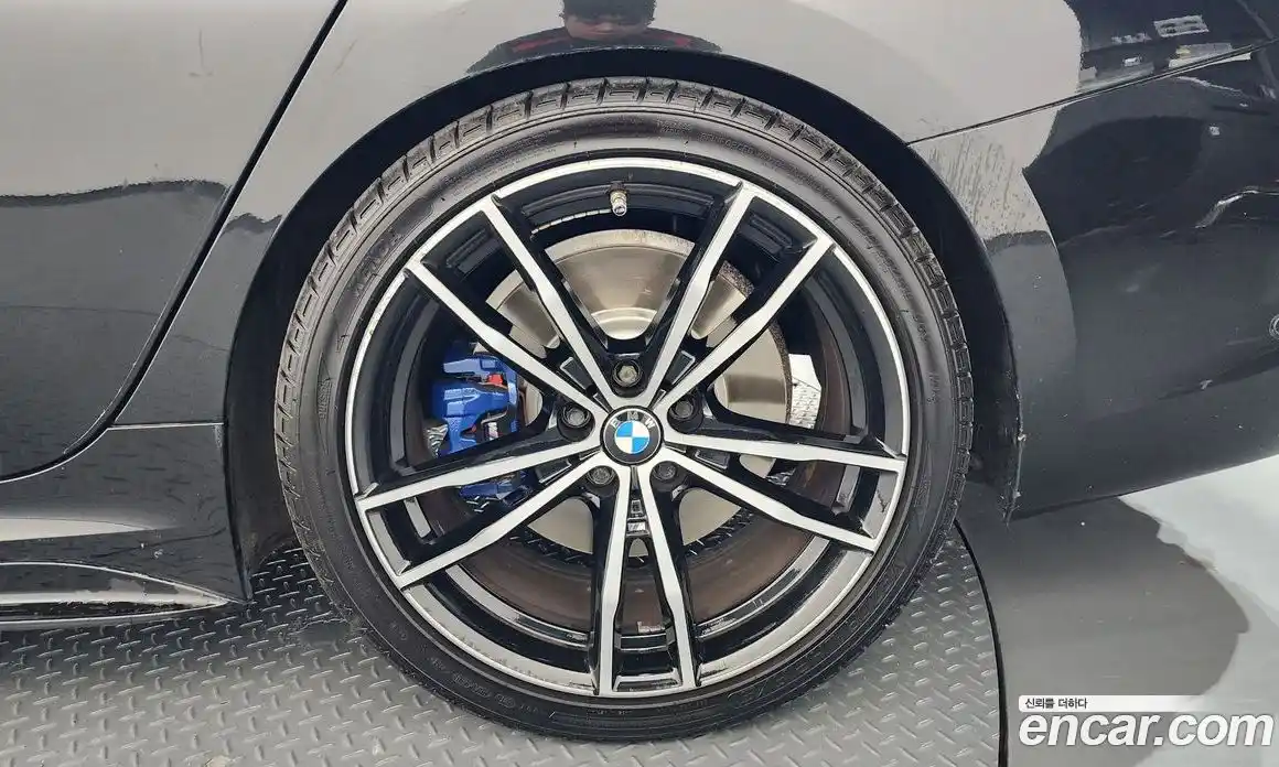 BMW 3 серия 2019 2.0 автомат (гидро), фото 6