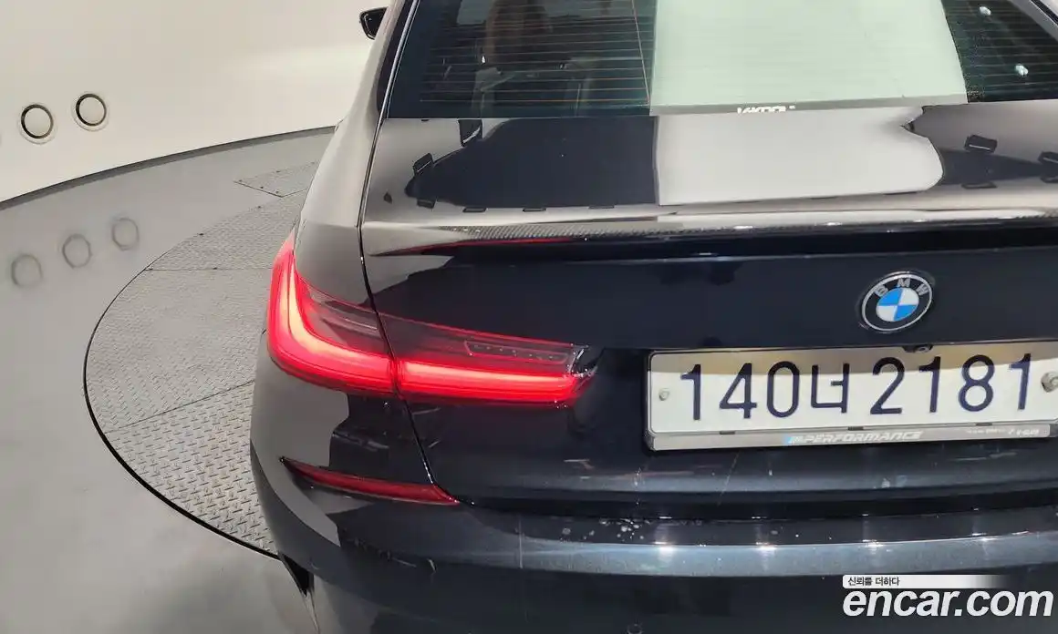 BMW 3 серия 2019 2.0 автомат (гидро), фото 8