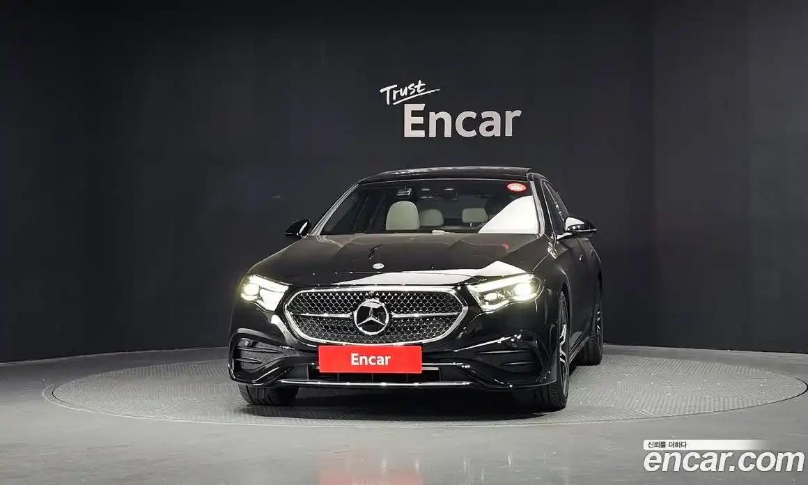 Mercedes-Benz E-Class 2025 2.0 автомат (гидро), фото 3