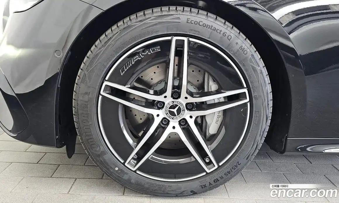 Mercedes-Benz E-Class 2025 2.0 автомат (гидро), фото 5