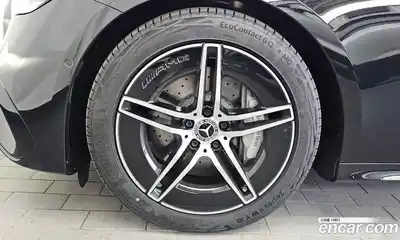 Mercedes-Benz E-Class 2025 2.0 автомат (гидро), миниатюра 5