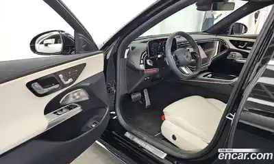 Mercedes-Benz E-Class 2025 2.0 автомат (гидро), миниатюра 10