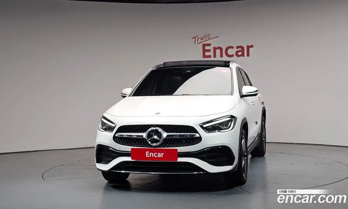 Mercedes-Benz GLA-Class 2020 2.0 гидро, фото 3 Mercedes-Benz GLA-Class 2020 2.0 гидро, фото 3