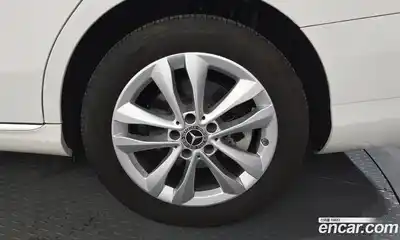Mercedes-Benz C-Class 2019 1.9 гидро, миниатюра 7 Mercedes-Benz C-Class 2019 1.9 гидро, миниатюра 7