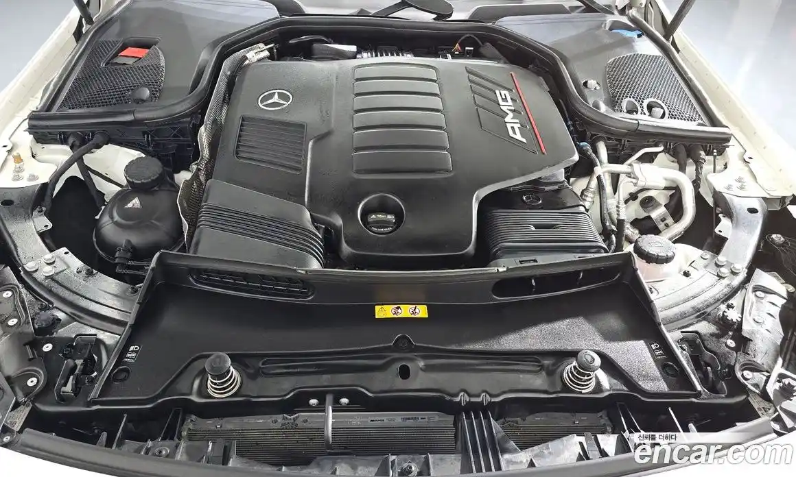 Mercedes-Benz AMG GT 2024 3.0 гидро, фото 6 Mercedes-Benz AMG GT 2024 3.0 гидро, фото 6