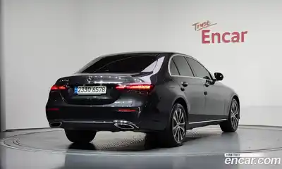 Mercedes-Benz E-Class 2021 2.0 автомат (гидро), миниатюра 2