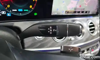 Mercedes-Benz E-Class 2021 2.0 автомат (гидро), миниатюра 12