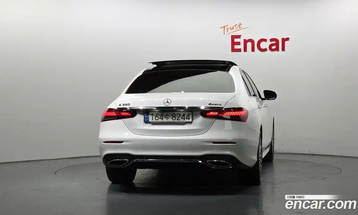 Mercedes-Benz E-Class 2021 2.0 автомат (гидро), фото 4
