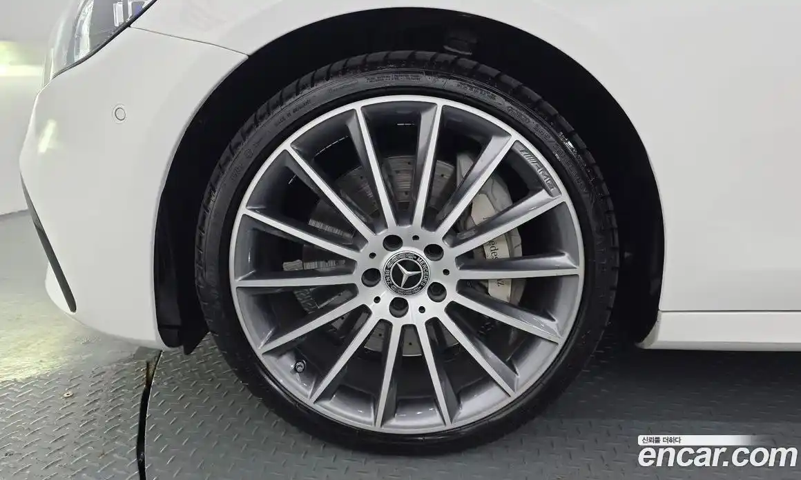 Mercedes-Benz E-Class 2021 2.0 автомат (гидро), фото 5