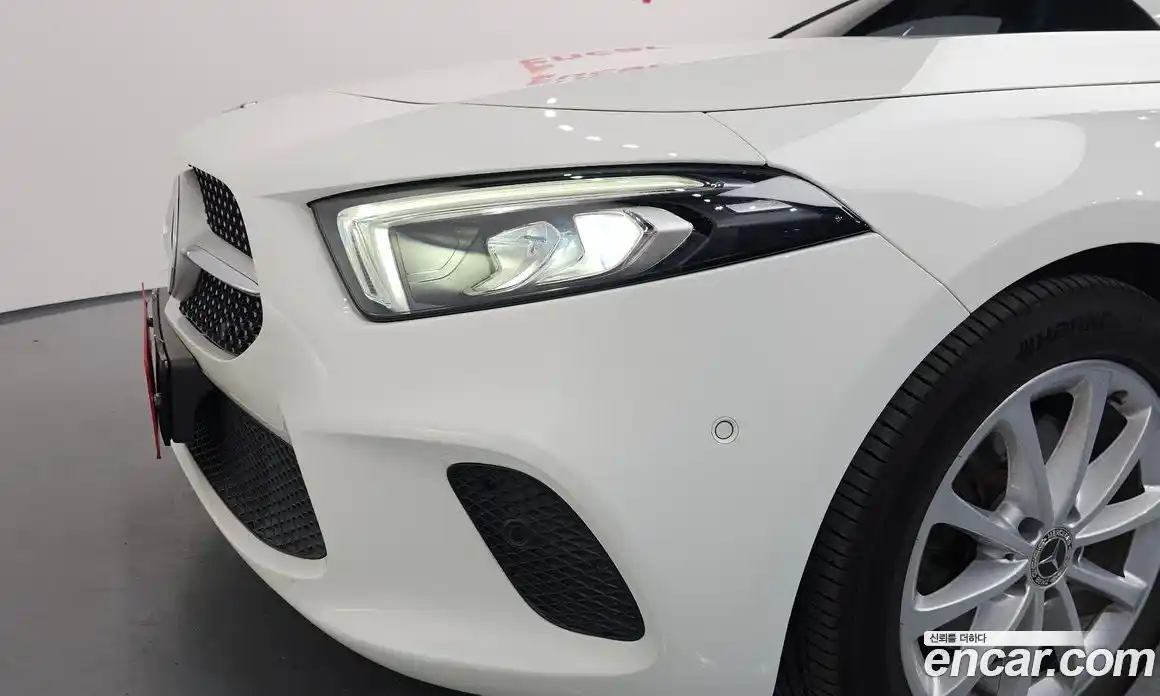 Mercedes-Benz A-Class 2020 2.0 гидро, фото 7