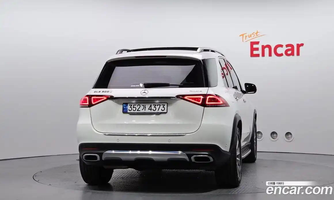 Mercedes-Benz GLE-Class 2022 2.0 гидро, фото 4