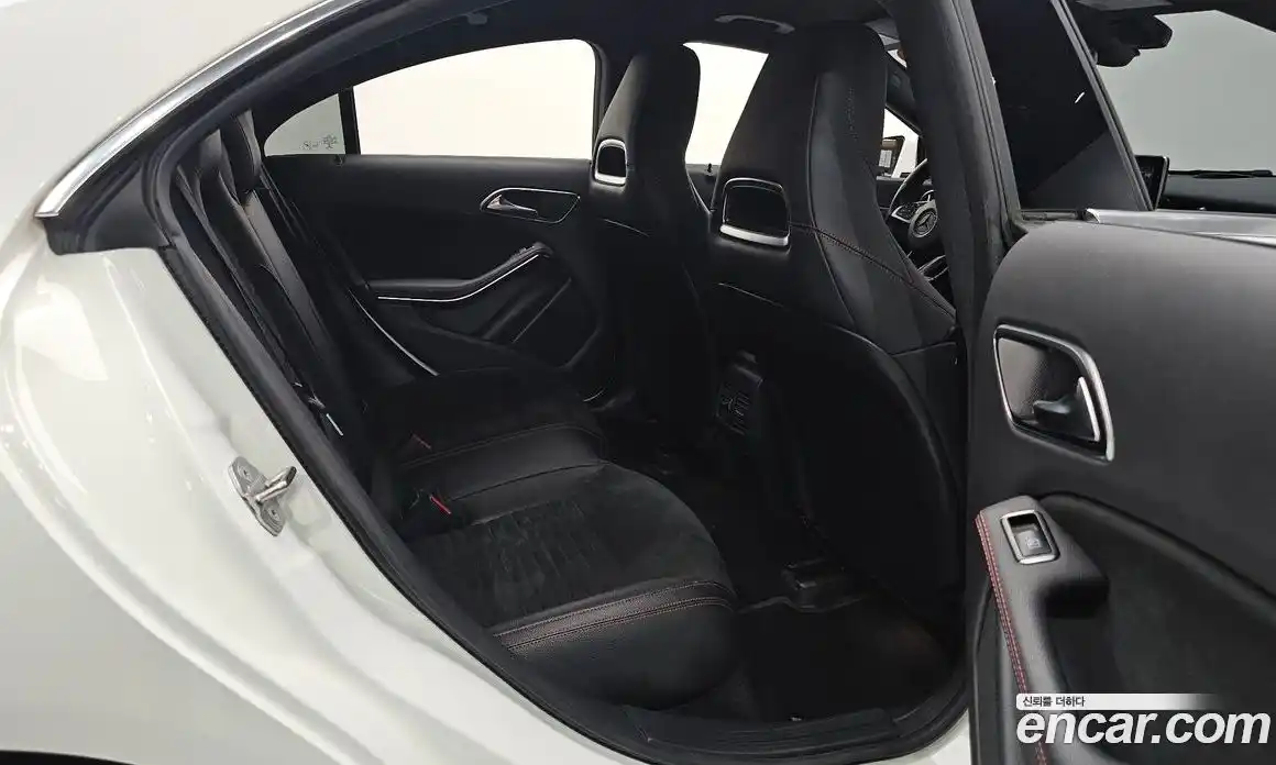 Mercedes-Benz CLA-Class 2018 2.0 гидро, фото 15 Mercedes-Benz CLA-Class 2018 2.0 гидро, фото 15