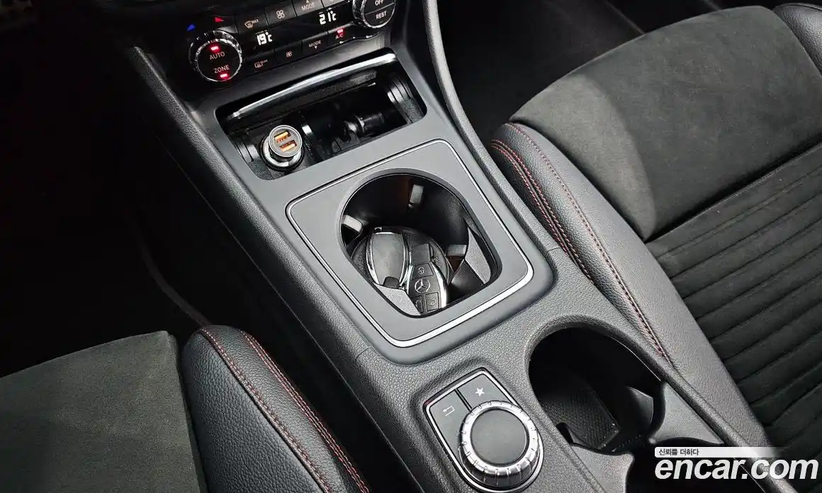 Mercedes-Benz CLA-Class 2018 2.0 гидро, фото 24 Mercedes-Benz CLA-Class 2018 2.0 гидро, фото 24