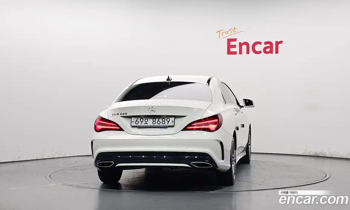 Mercedes-Benz CLA-Class 2018 2.0 гидро, фото 3 Mercedes-Benz CLA-Class 2018 2.0 гидро, фото 3
