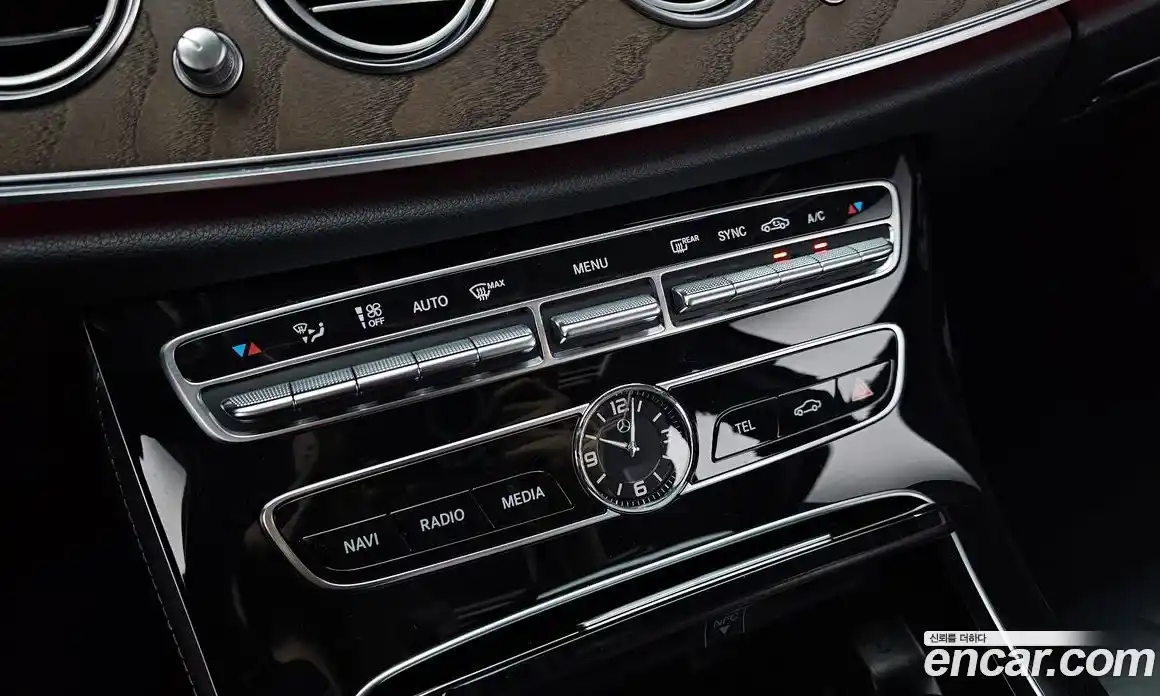 Mercedes-Benz E-Class 2019 1.9 автомат (гидро), фото 27