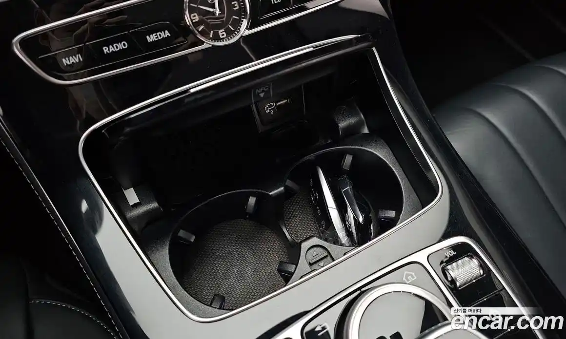 Mercedes-Benz E-Class 2019 1.9 автомат (гидро), фото 28