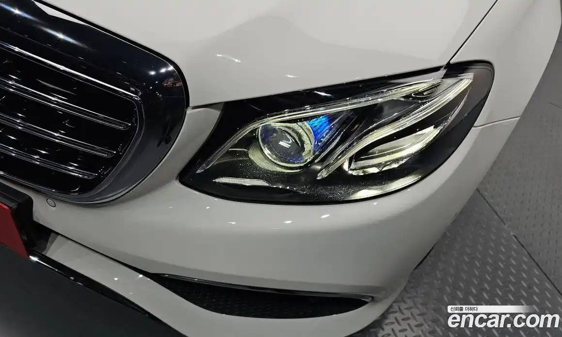 Mercedes-Benz E-Class 2019 1.9 автомат (гидро), фото 8