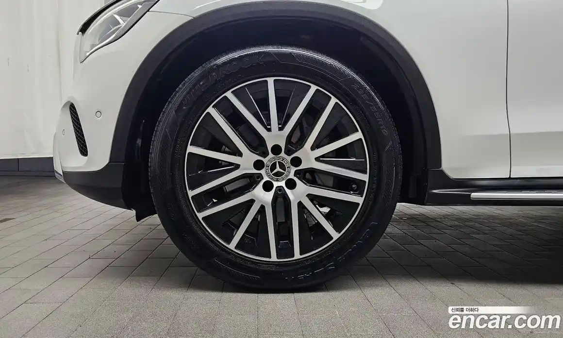 Mercedes-Benz GLC-Class 2020 2.0 гидро, фото 5 Mercedes-Benz GLC-Class 2020 2.0 гидро, фото 5