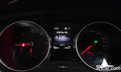 Volkswagen Tiguan 2018 2.0 автомат (гидро), миниатюра 11