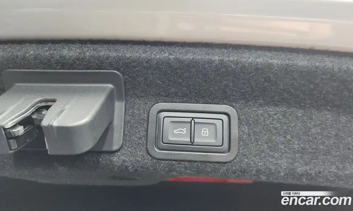 Audi A6 2021 2.0 автомат (гидро), фото 22
