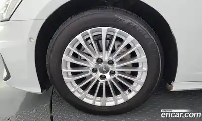 Audi A6 2021 2.0 автомат (гидро), миниатюра 5
