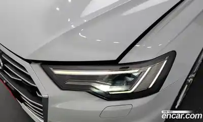 Audi A6 2021 2.0 автомат (гидро), миниатюра 8