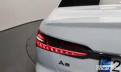 Audi A6 2021 2.0 автомат (гидро), миниатюра 9