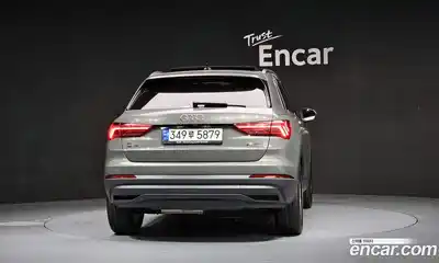 Audi Q3 2023 2.0 автомат (гидро), миниатюра 4