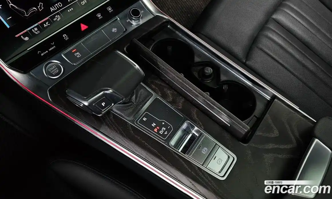 Audi A6 2019 2.0 автомат (гидро), фото 9