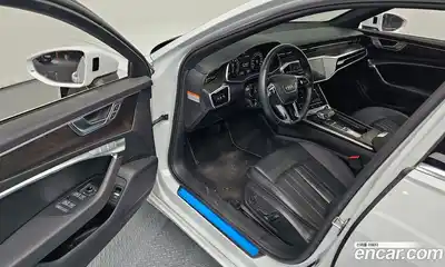 Audi A6 2019 2.0 автомат (гидро), миниатюра 10