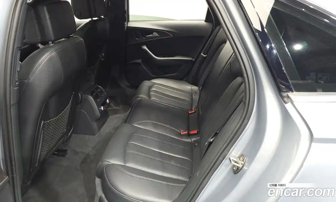 Audi A6 2018 2.0 автомат (гидро), фото 16