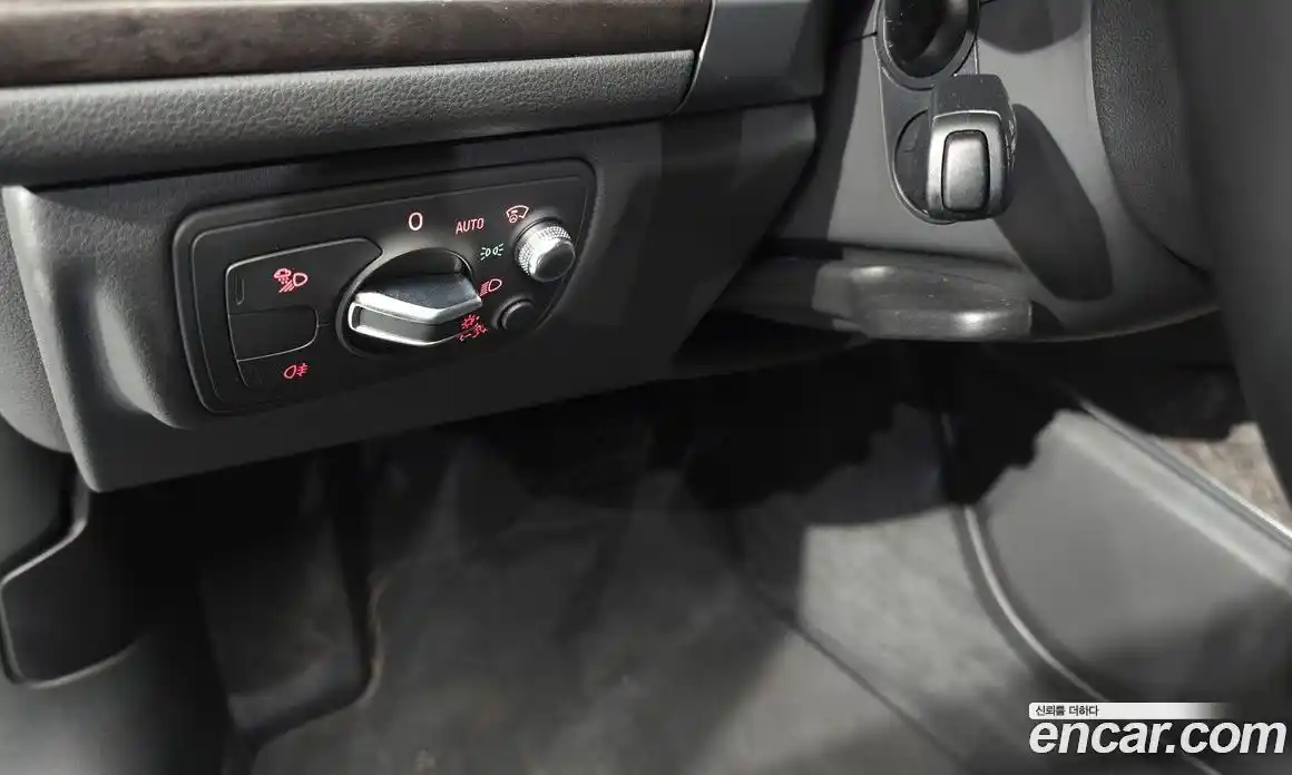 Audi A6 2018 2.0 автомат (гидро), фото 24