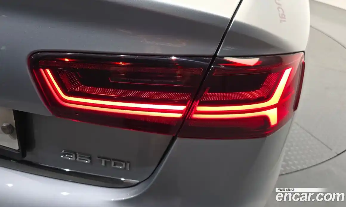 Audi A6 2018 2.0 автомат (гидро), фото 9