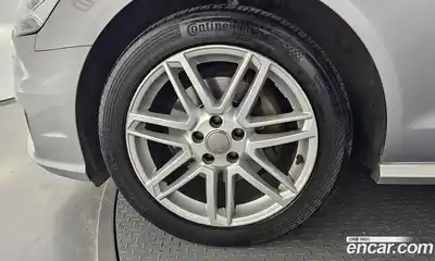 Audi A6 2015 2.0 автомат (гидро), миниатюра 5