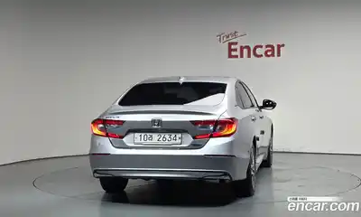 Honda Accord 2019 2.0 автомат (гидро), миниатюра 3