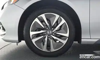 Honda Accord 2019 2.0 автомат (гидро), миниатюра 4
